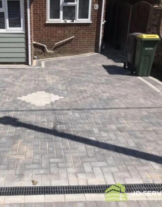 JD Services Driveways, Block paving, Landscaping, Patio slabs, Artificial grass, Fascia's, cladding, southend, essex